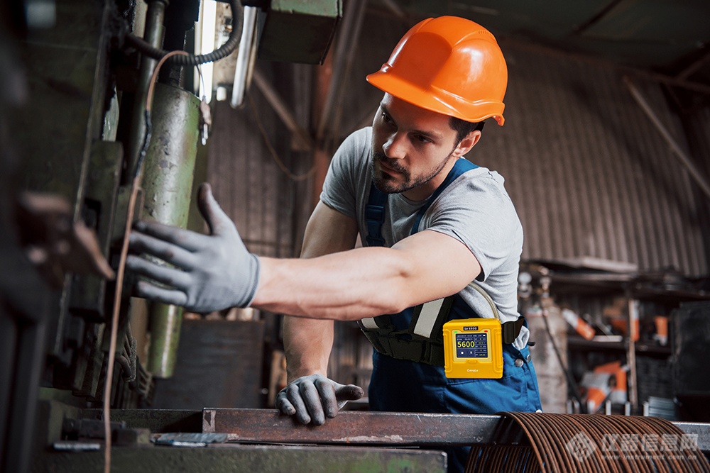 portrait-young-worker-hard-hat-large-waste-recycling-factory1.png