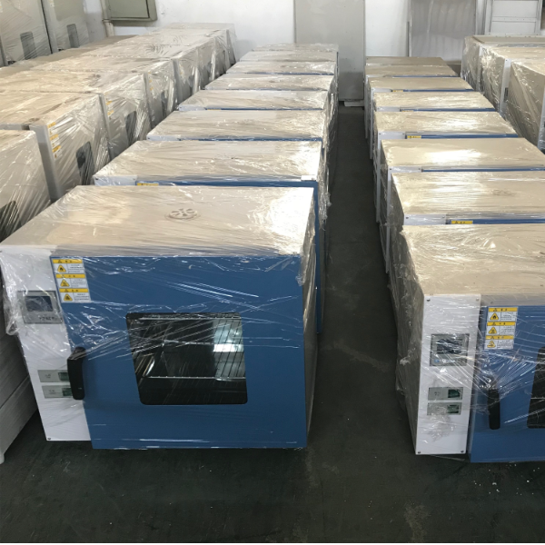 君肯仪器DGG-9240A电热鼓风干燥箱