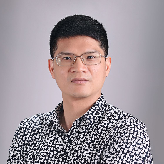 李伟忠