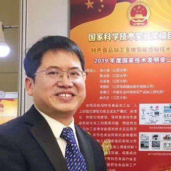  邹小波
