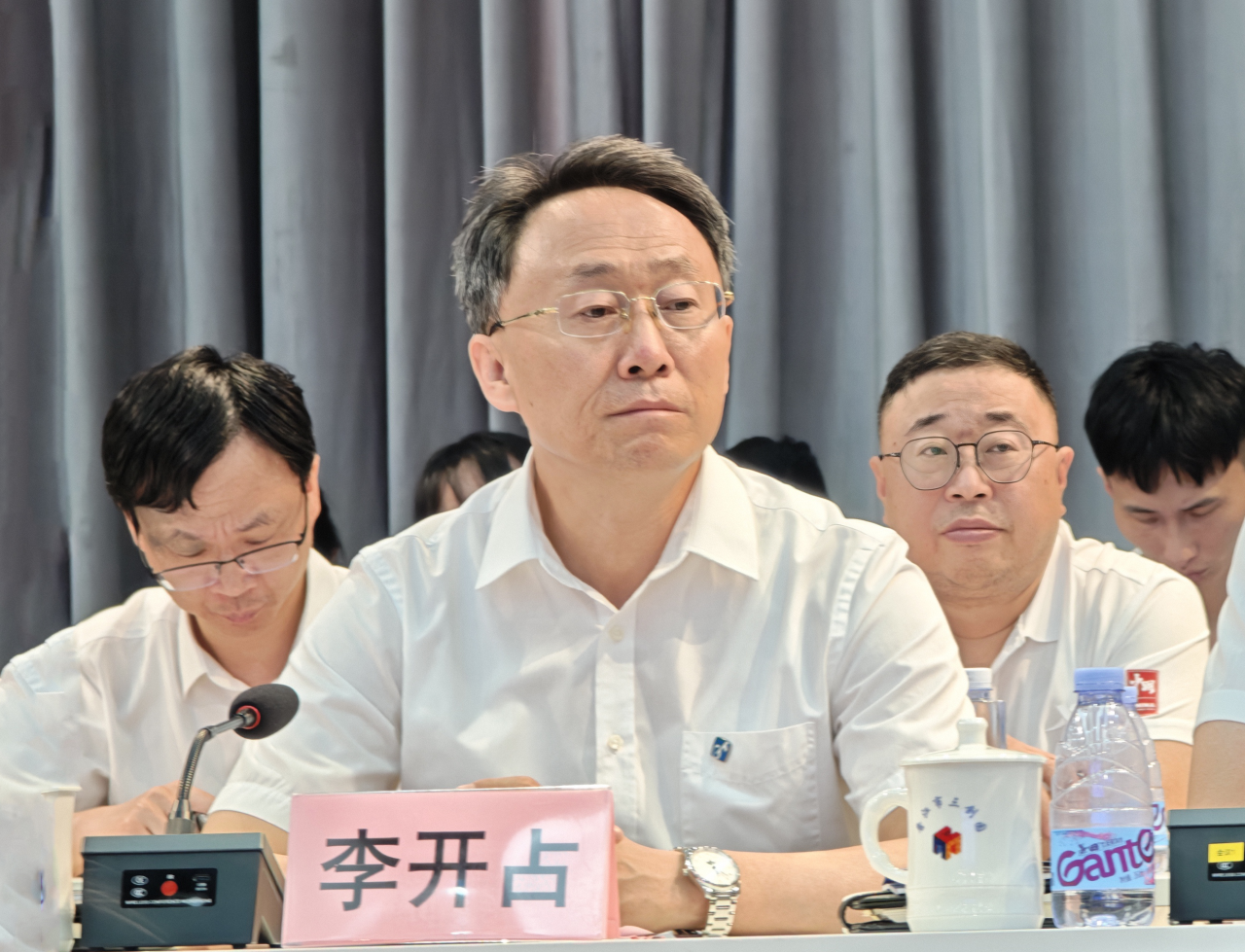 李开占.png 李开占.png