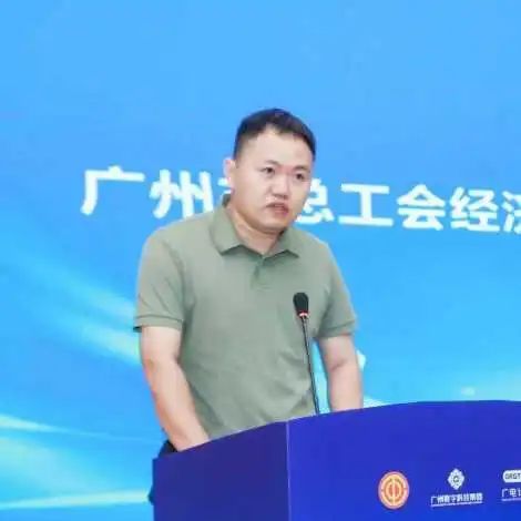吴忠讲话.jpg 吴忠讲话.jpg