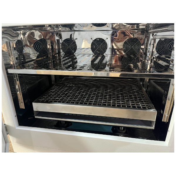 川昱仪器二氧化碳振荡光照摇床