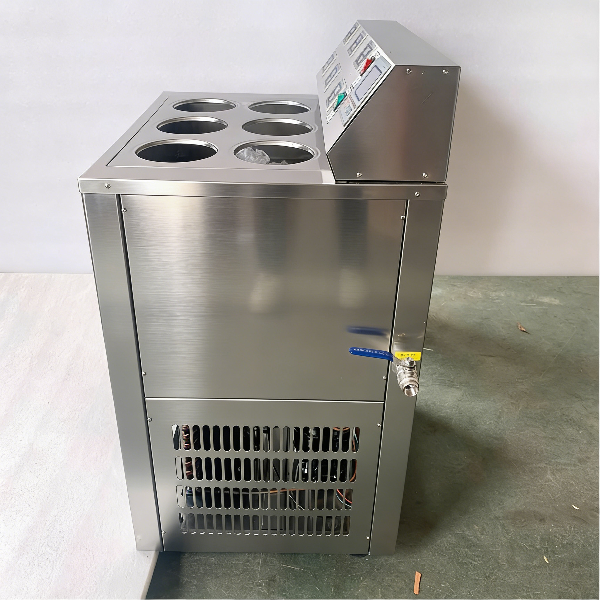 HJ-M6-C 磁力搅拌水浴锅（按客户要求定制款：制冷+磁力搅拌+立式）