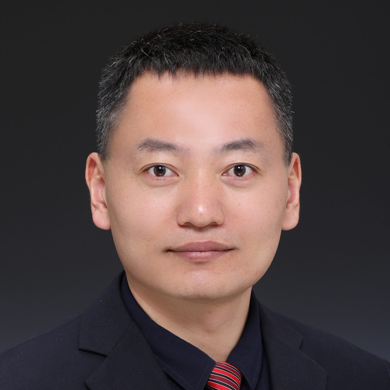 李文奇