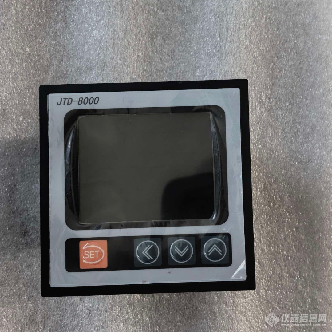 JTD-8001 温控仪外观图 JTD-8001 精密仪表温控仪正面面板展示