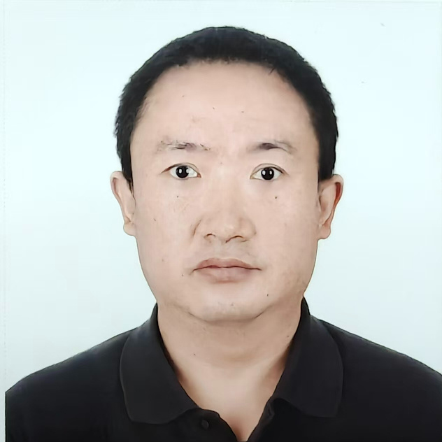 李智伟