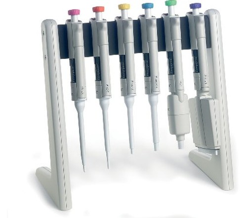 白色移液器Thermo Scientific Finnpipette digital