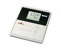 M530P标准型台式PH/mV/温度测试仪