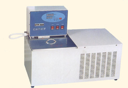DCW-1015低温恒温槽