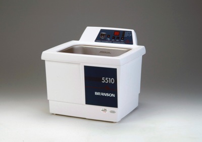 超声波清洗器 B5510E-DTH