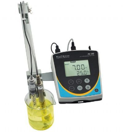 Eutech优特 PC700 pH/电导率多参数测量仪