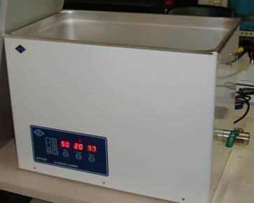22.5升数控型超声波清洗器
