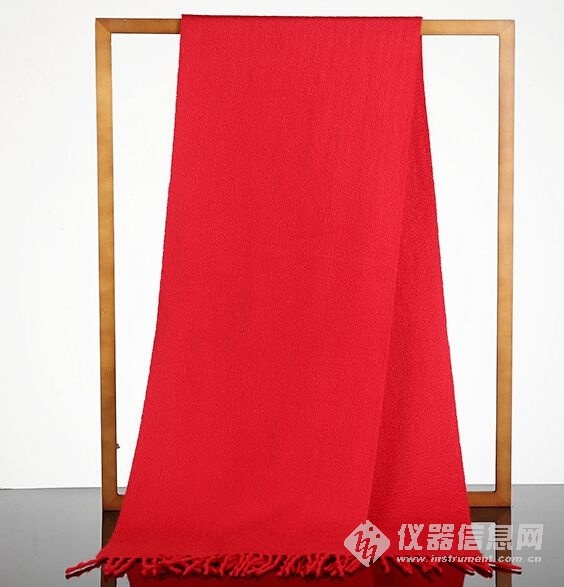 红围巾头像 20161213161041.jpg